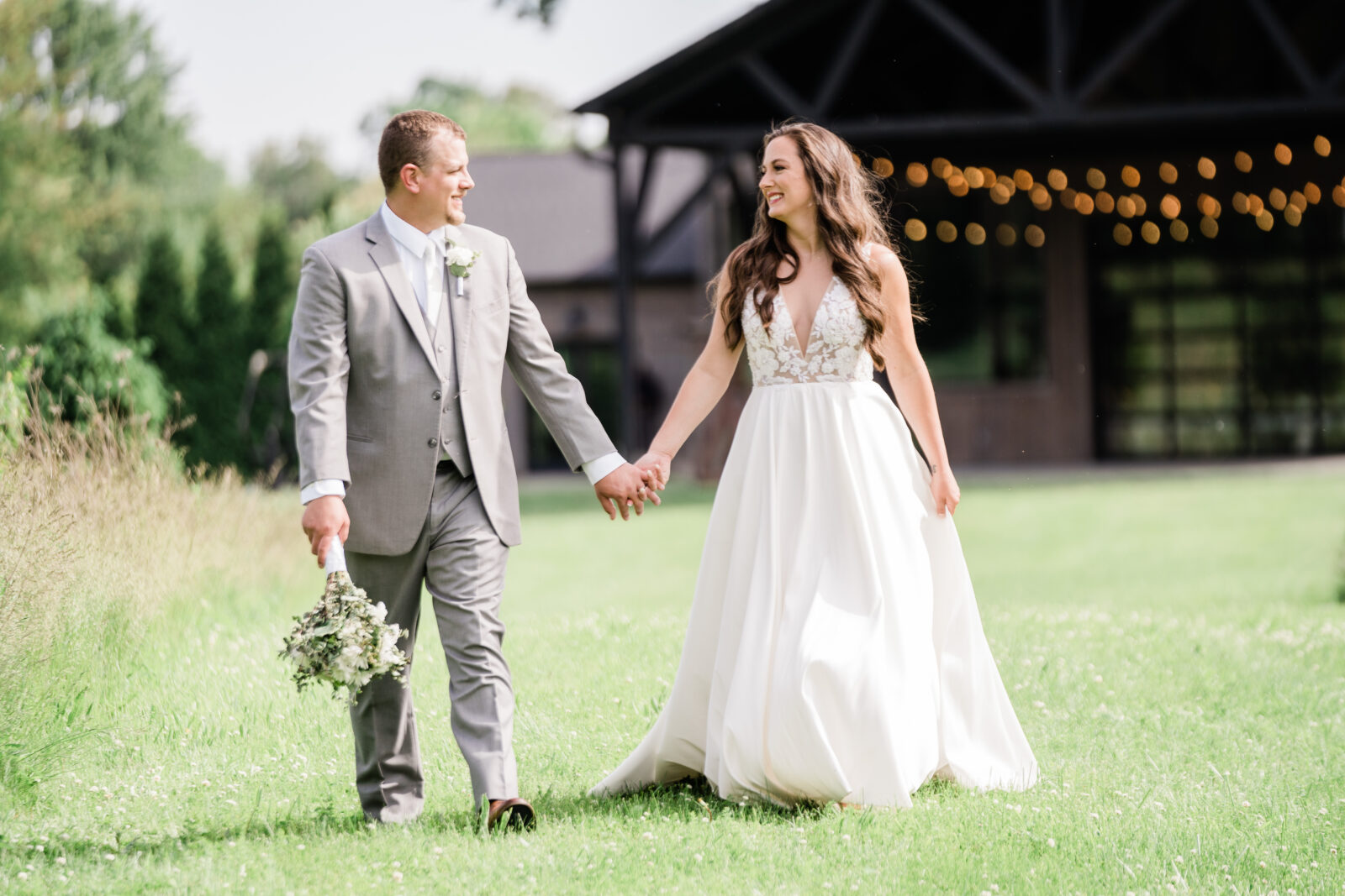 When To Take Your Fort Wayne Bridals? Dustin & Corynn Photography
