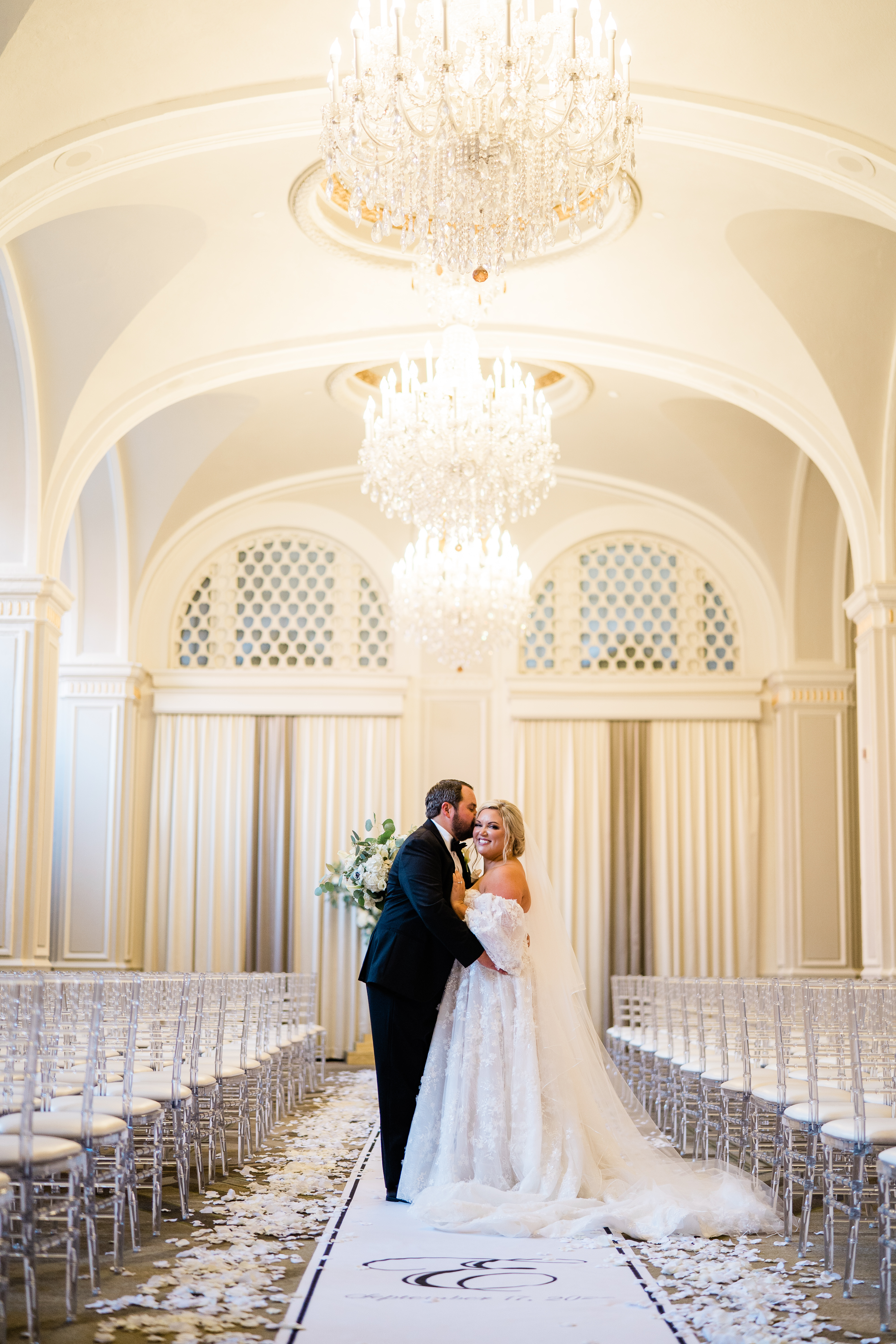 Fort Wayne wedding photographers captures bride and groom in their ceremony space before the ceremony
