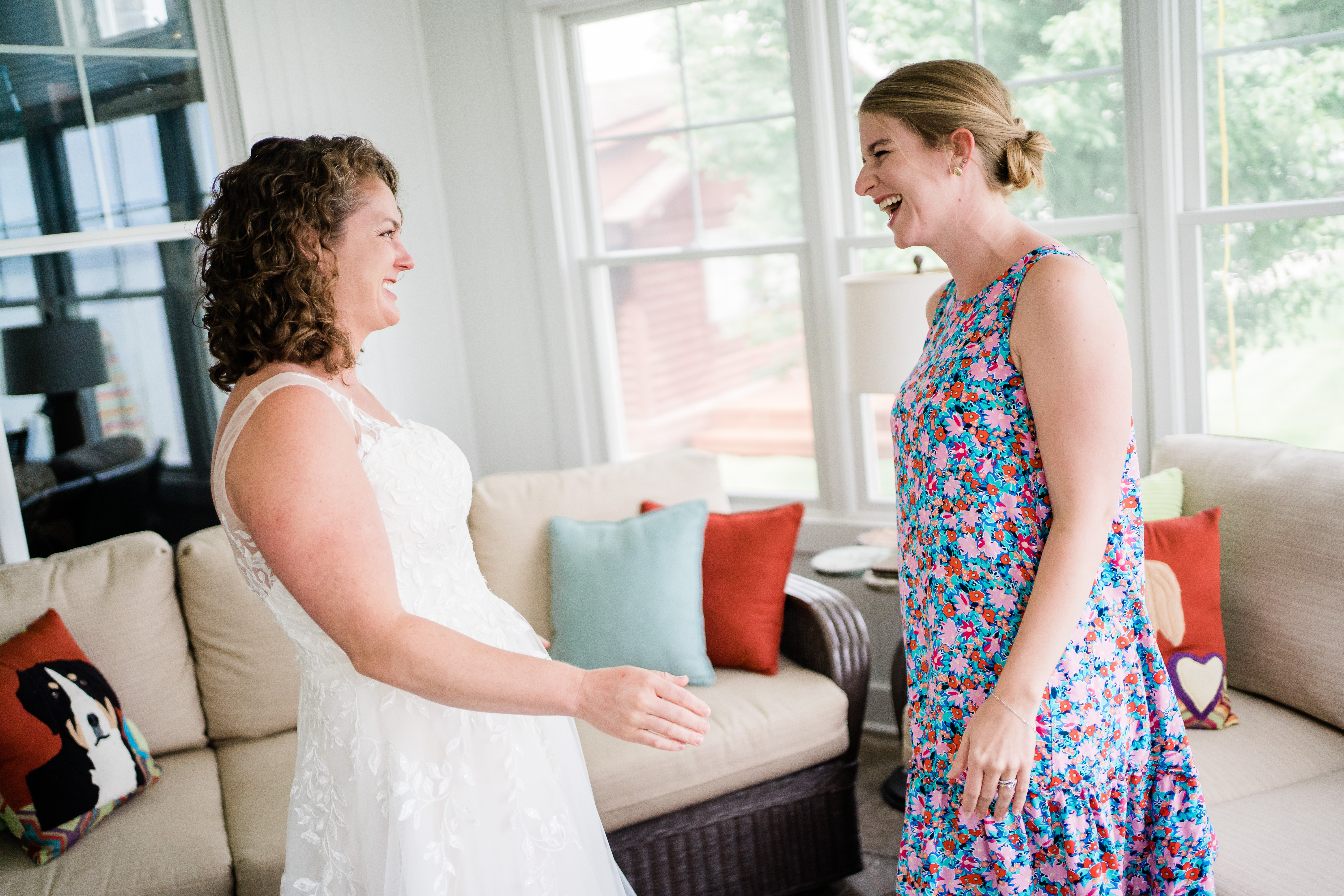 bride and friend shocked to see one another